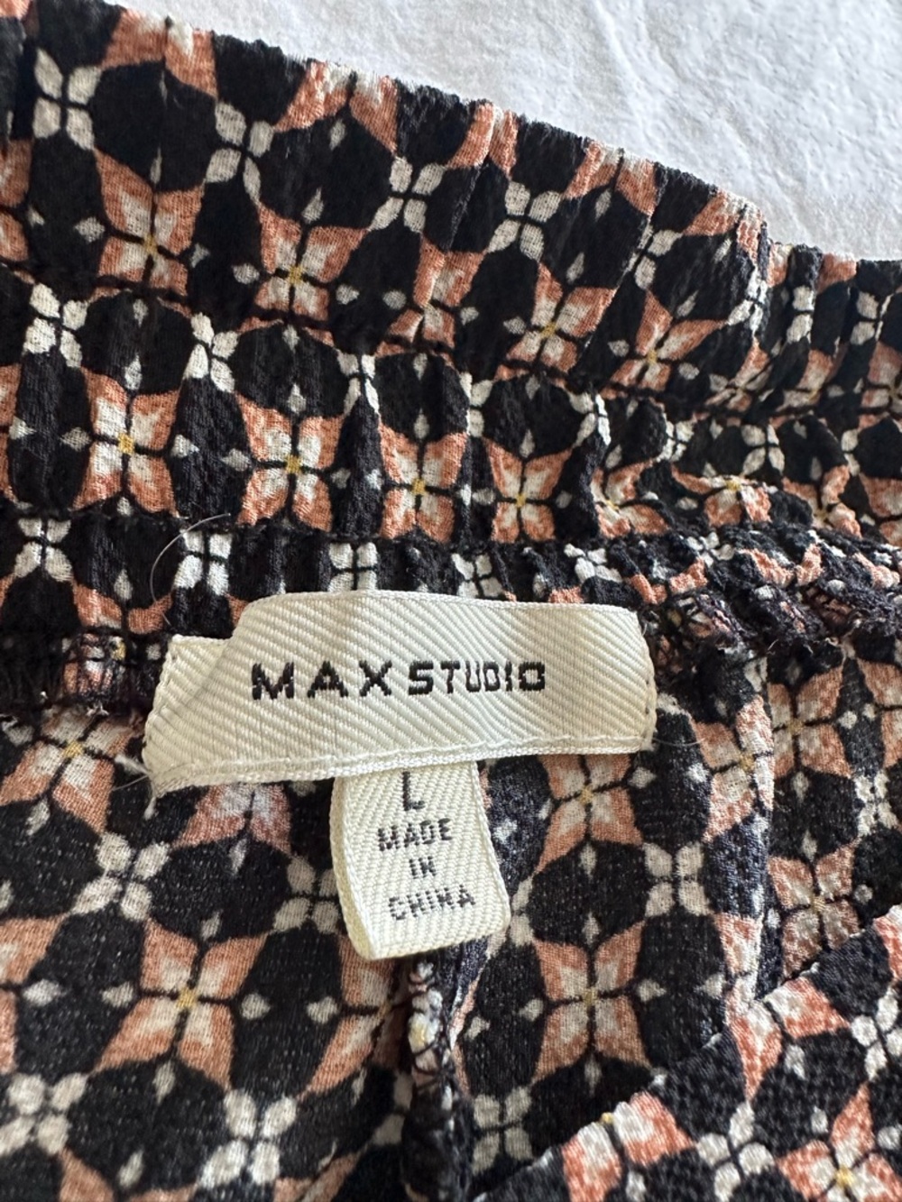 Max Studio Black & Cream Geometric Wide-Leg Pants, size large - Picture 6 of 14